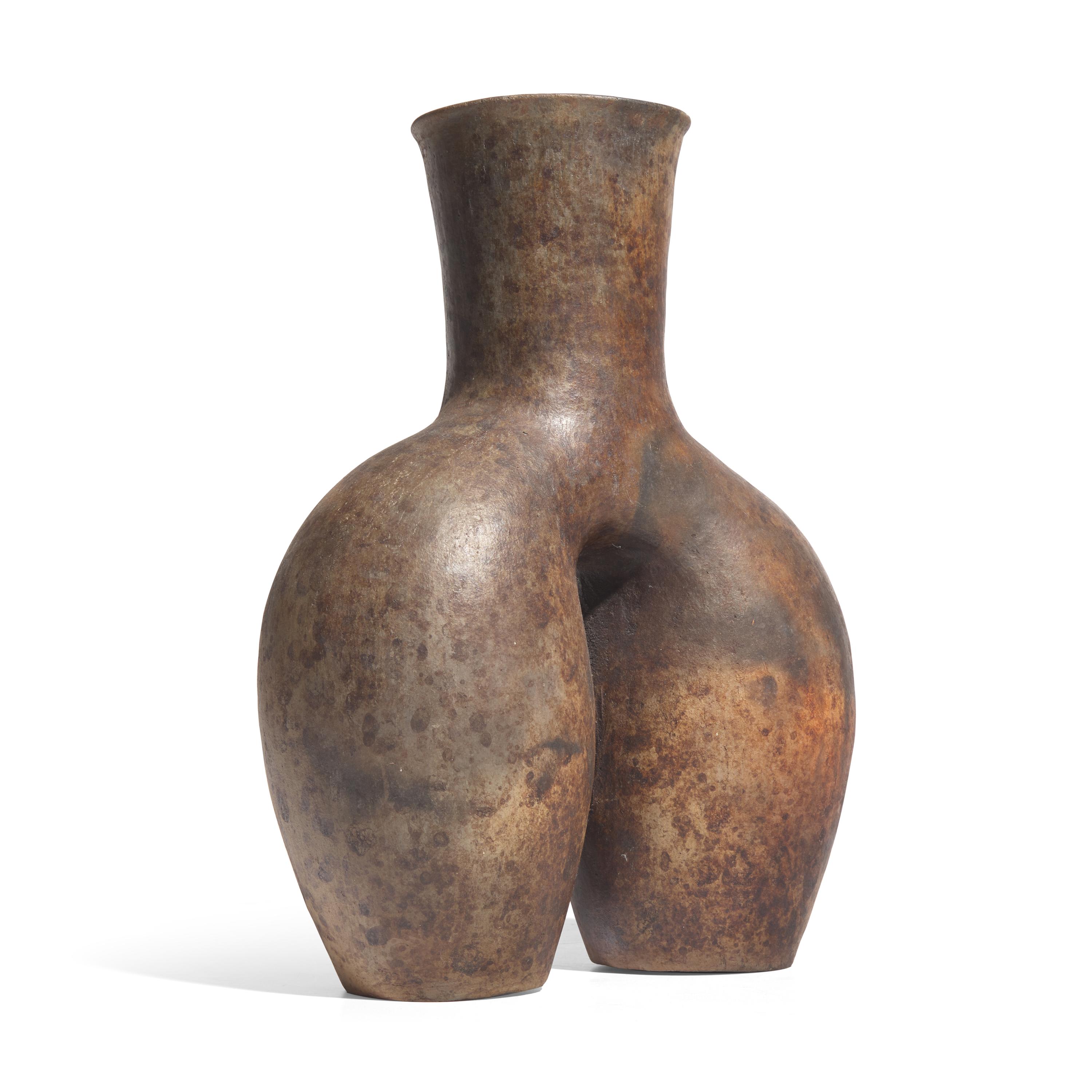 Kouame Kakahá (born Tanoh Sakassou, Ivory Coast, ca. 1960) — Clay Vessel