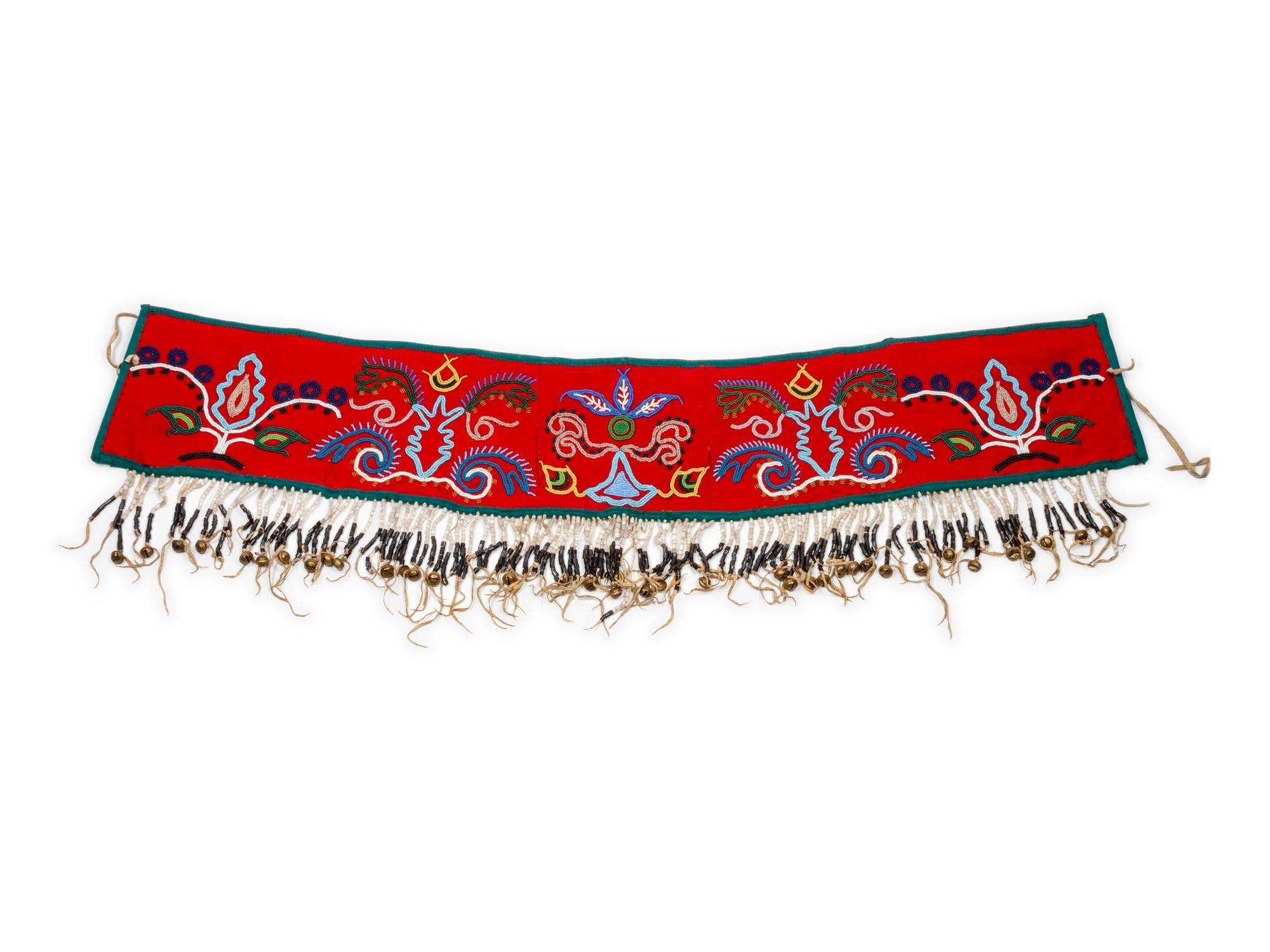 Plateau Beaded Horse Breast Strap