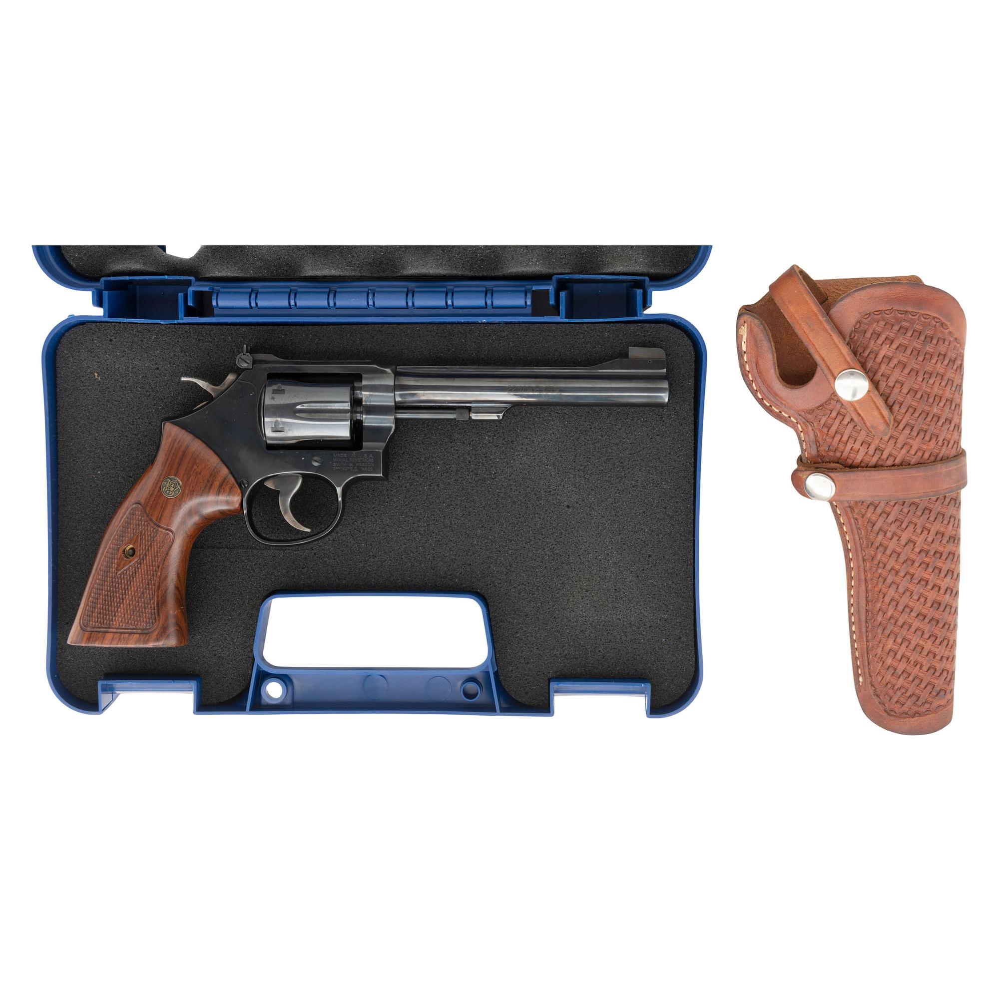 *Smith & Wesson Model 48-7 Revolver in Hard Case with Holster