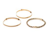 COLLECTION OF YELLOW GOLD BRACELETS