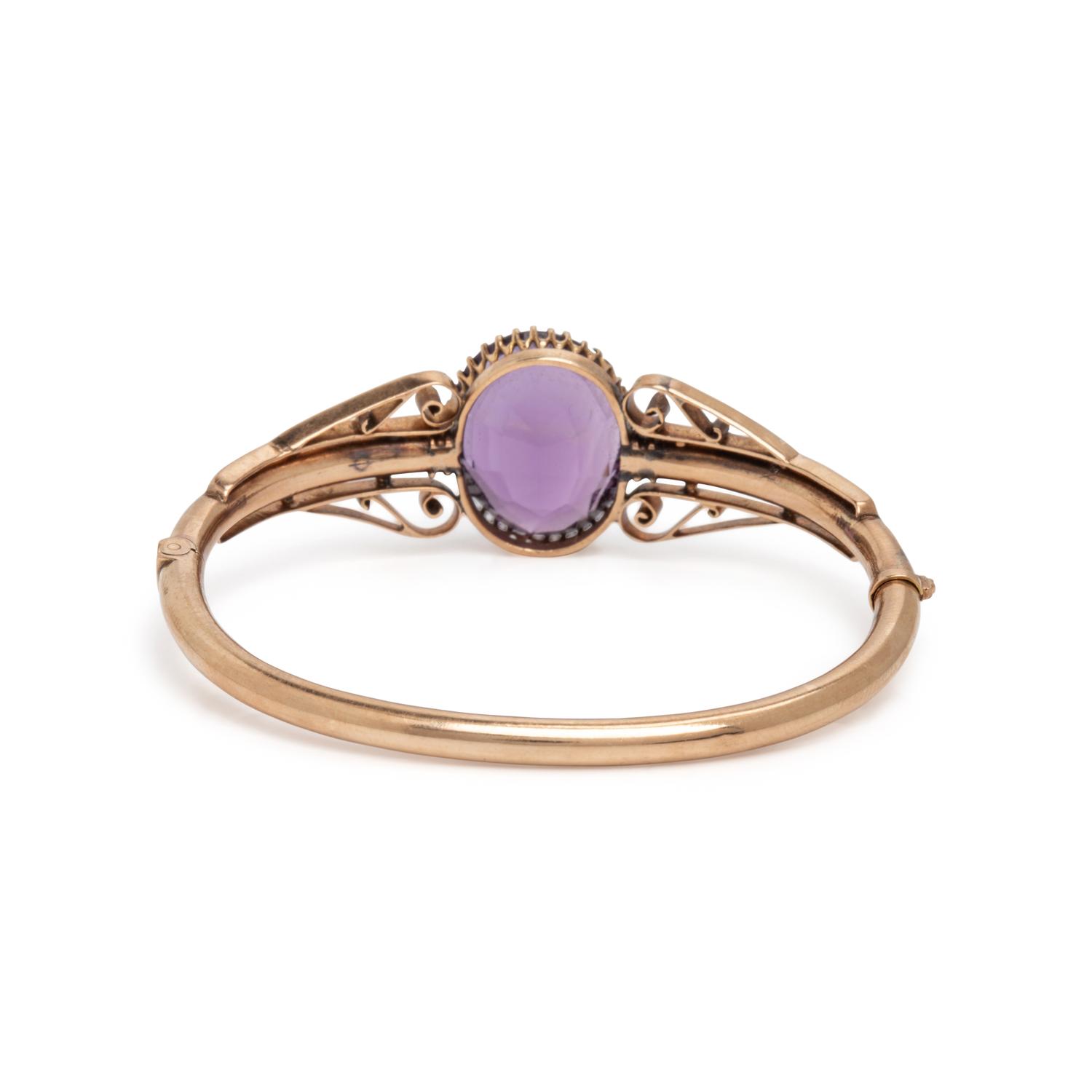 Amethyst and Yellow Gold Bangle Bracelet