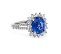 A White Gold, Sapphire and Diamond Ring, 4.30 dwts.