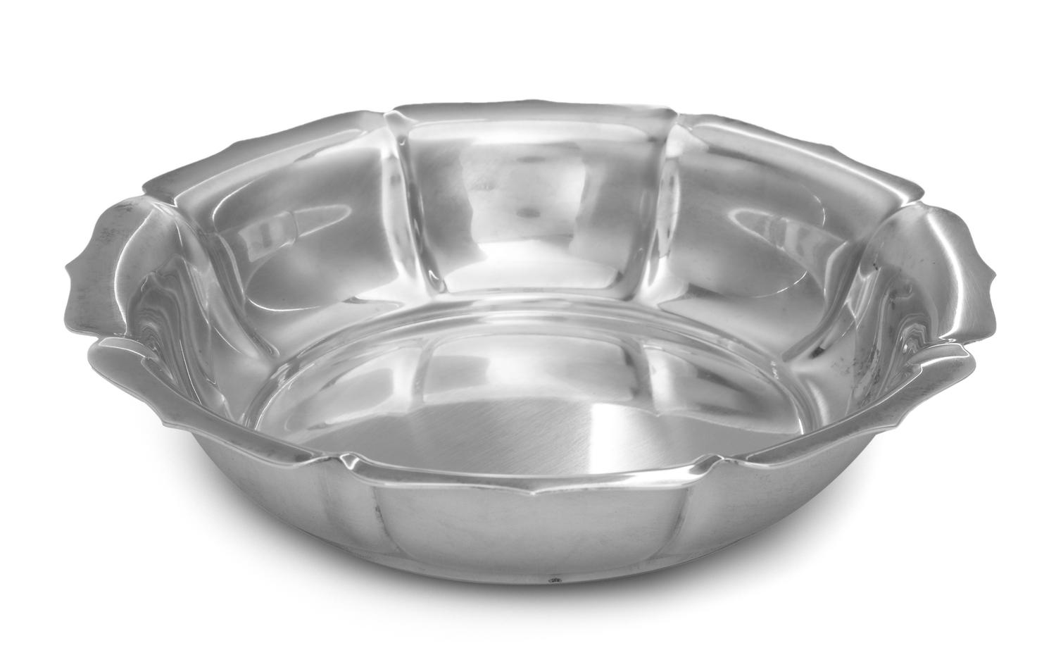 An American Silver Bowl, Watson Co., Attleboro, MA, retailed by Cartier, having a scalloped border.