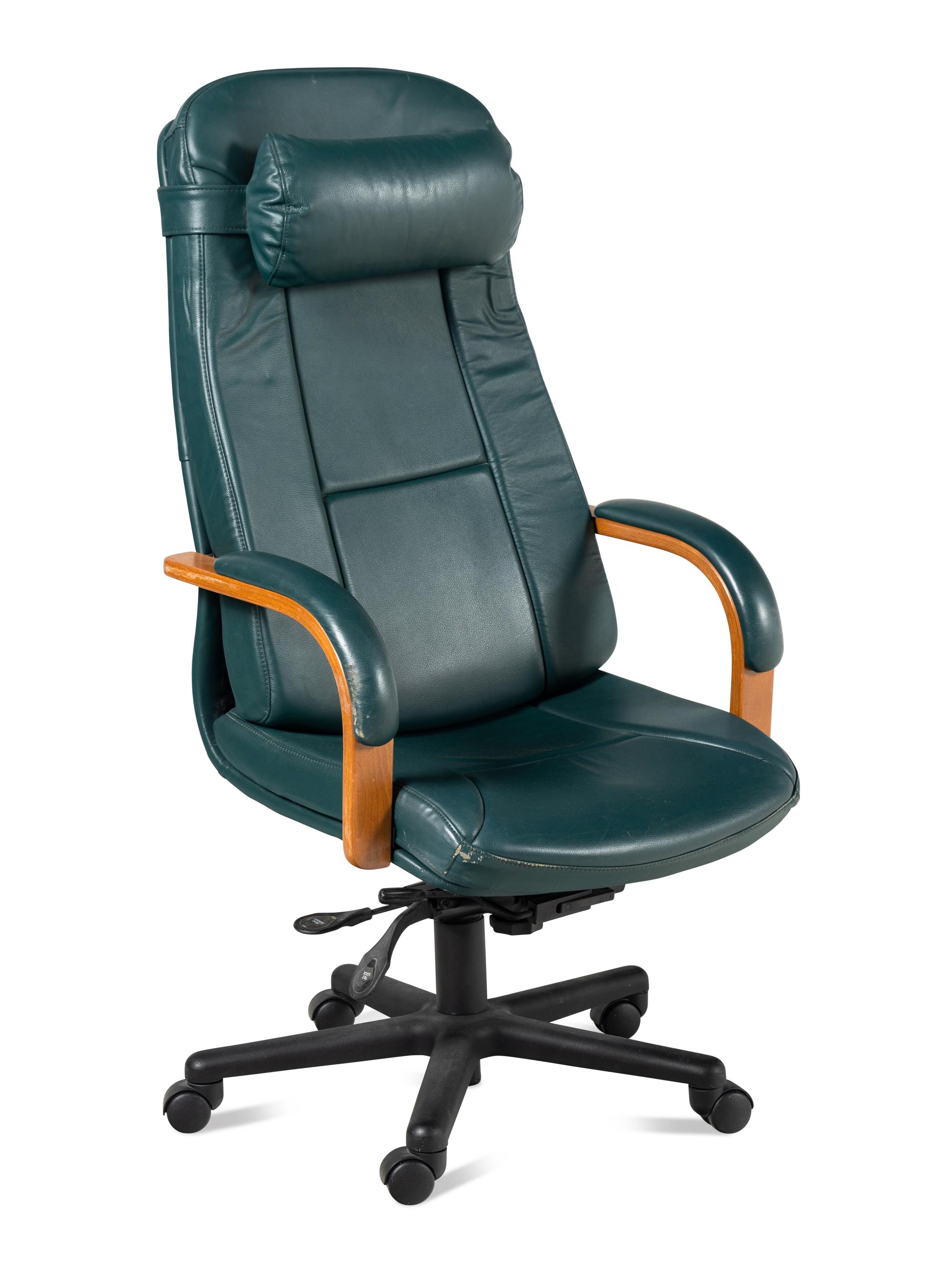 A Leather Office Chair and Desk Mat
