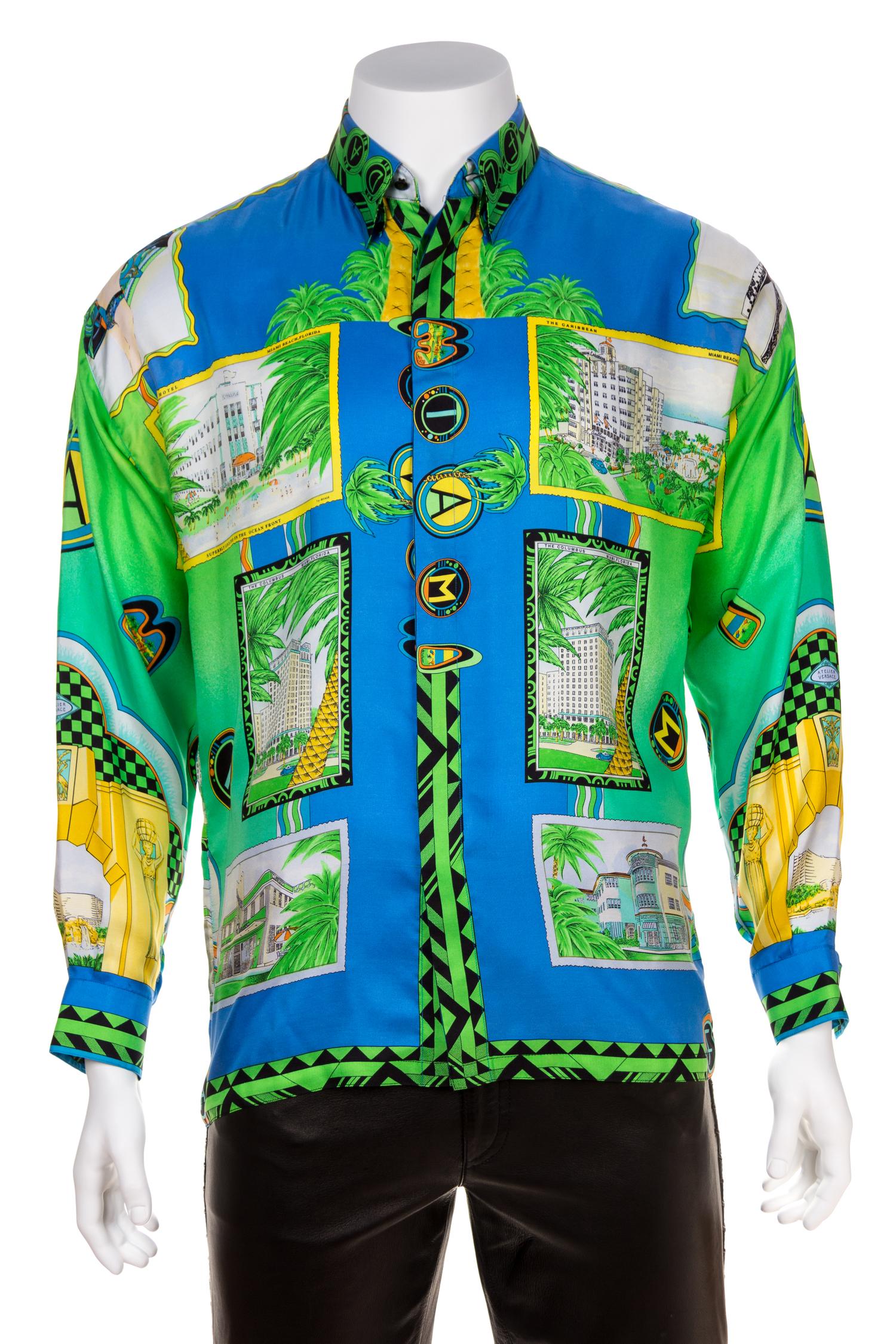 A Gianni Versace Silk Atelier Print Shirt, Size 48.