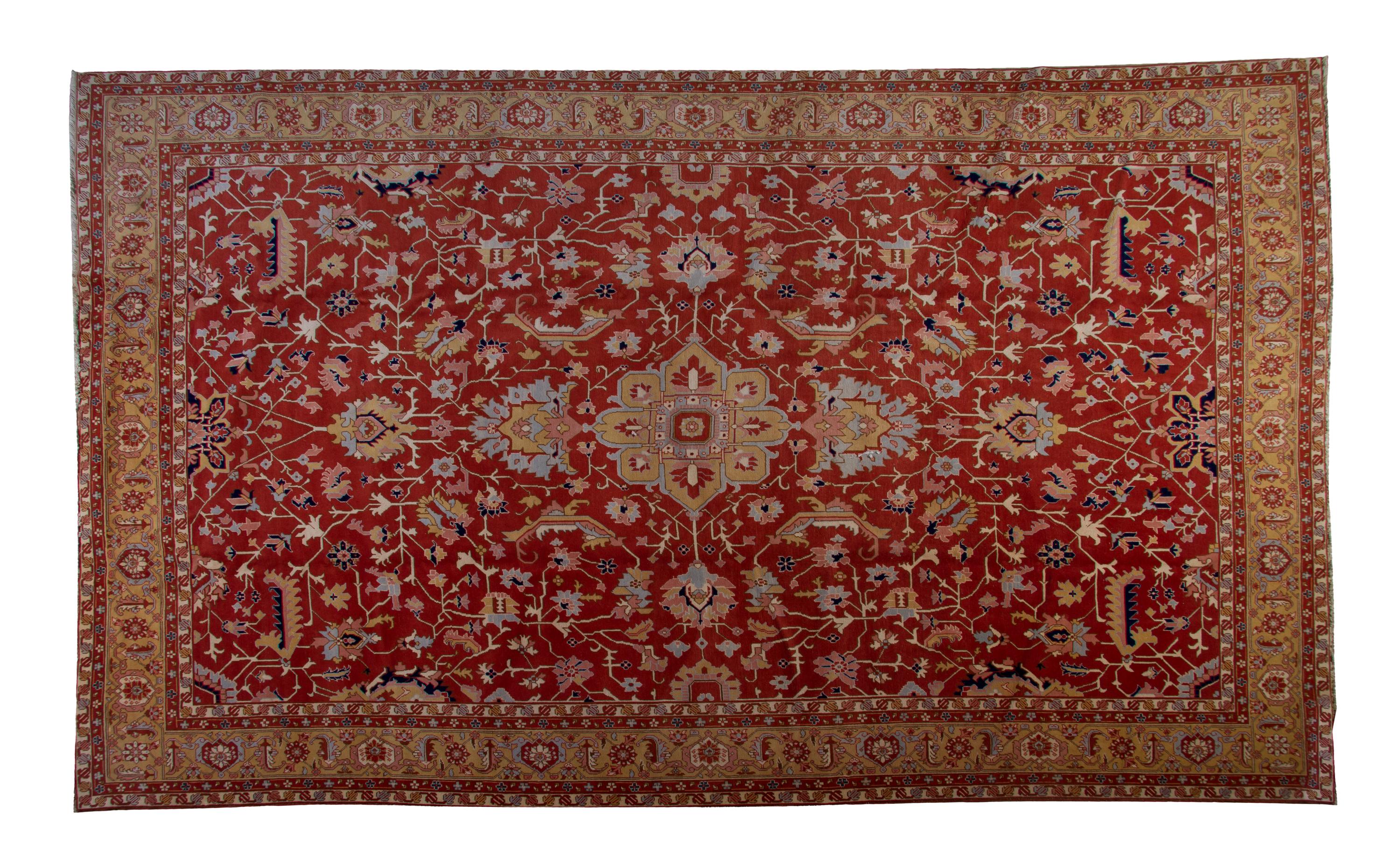 A Heriz Style Wool Rug, 14 feet 2 inches x 9 feet 11 inches.