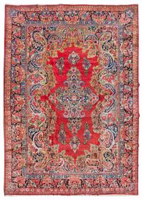 A Sarouk Wool Rug 13 feet 9 inches x 10 feet 4 inches. — MID-20TH CENTURY