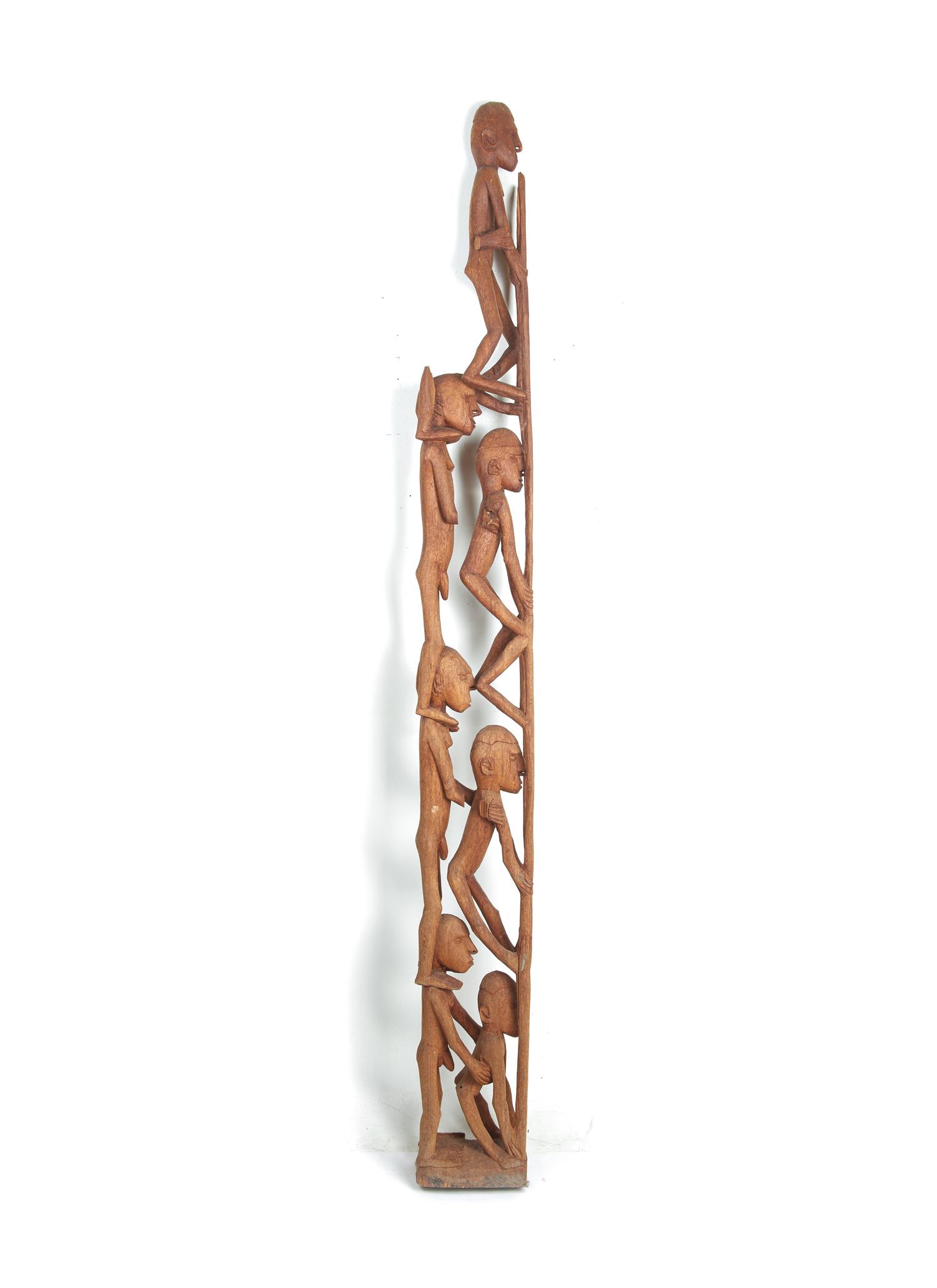 An Asmat Bis Pole