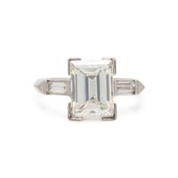 DIAMOND RING