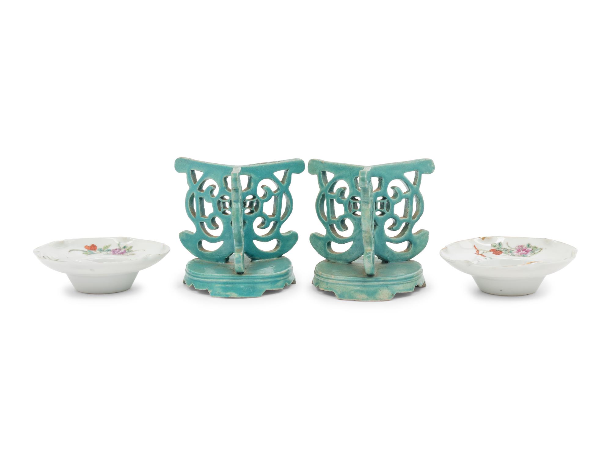 Two Pairs of Chinese Porcelain Stands