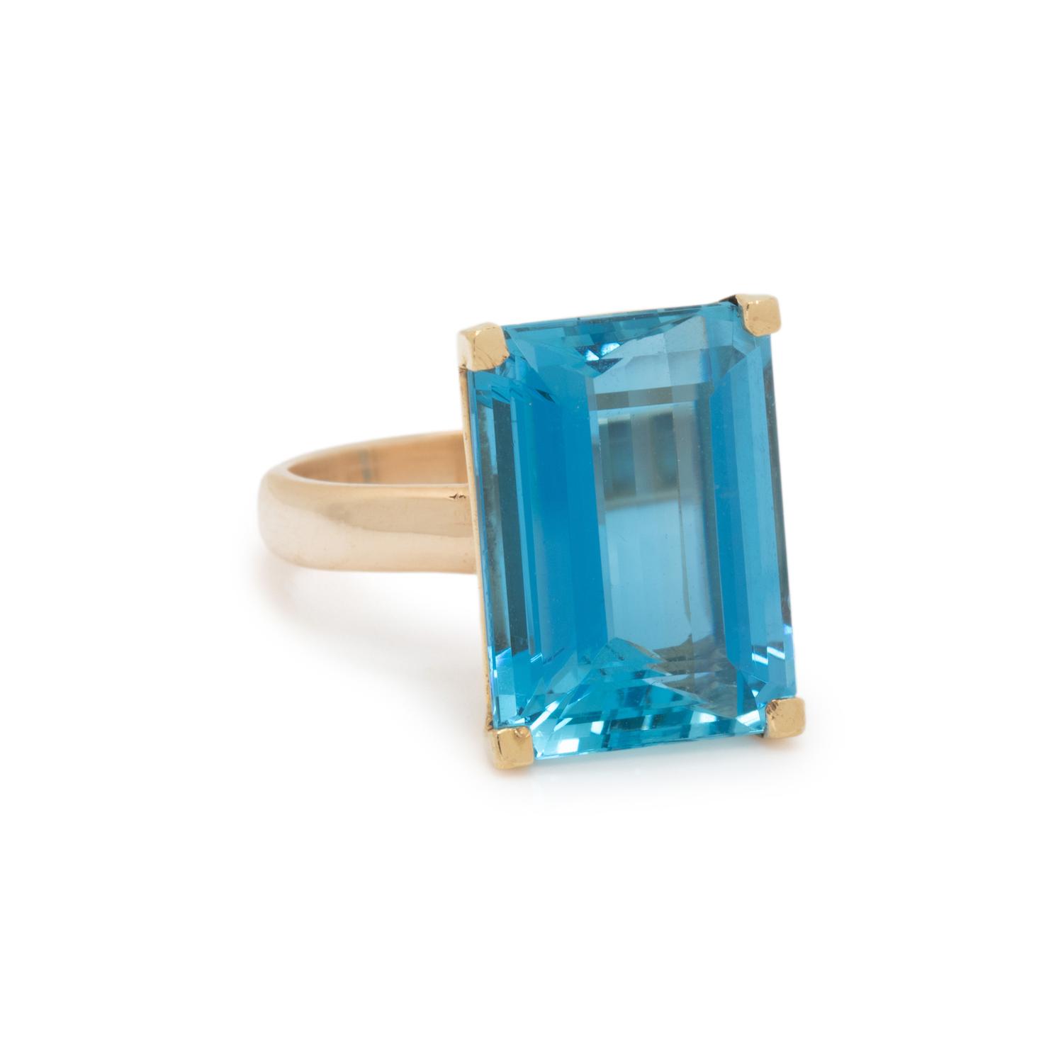 AQUAMARINE RING