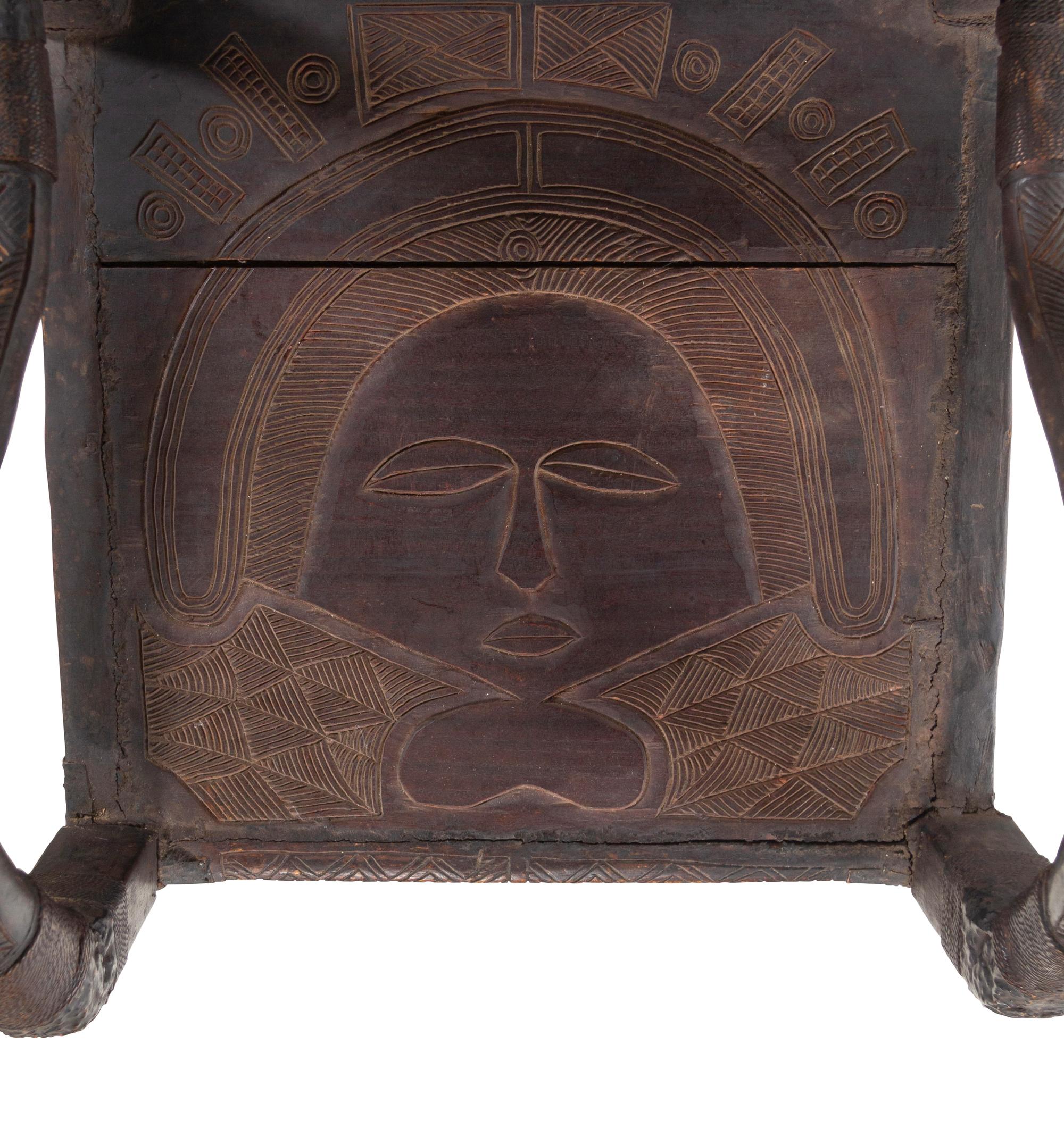A Chowke Wood Chief's Chair
