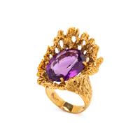 YELLOW GOLD AND AMETHYST RING