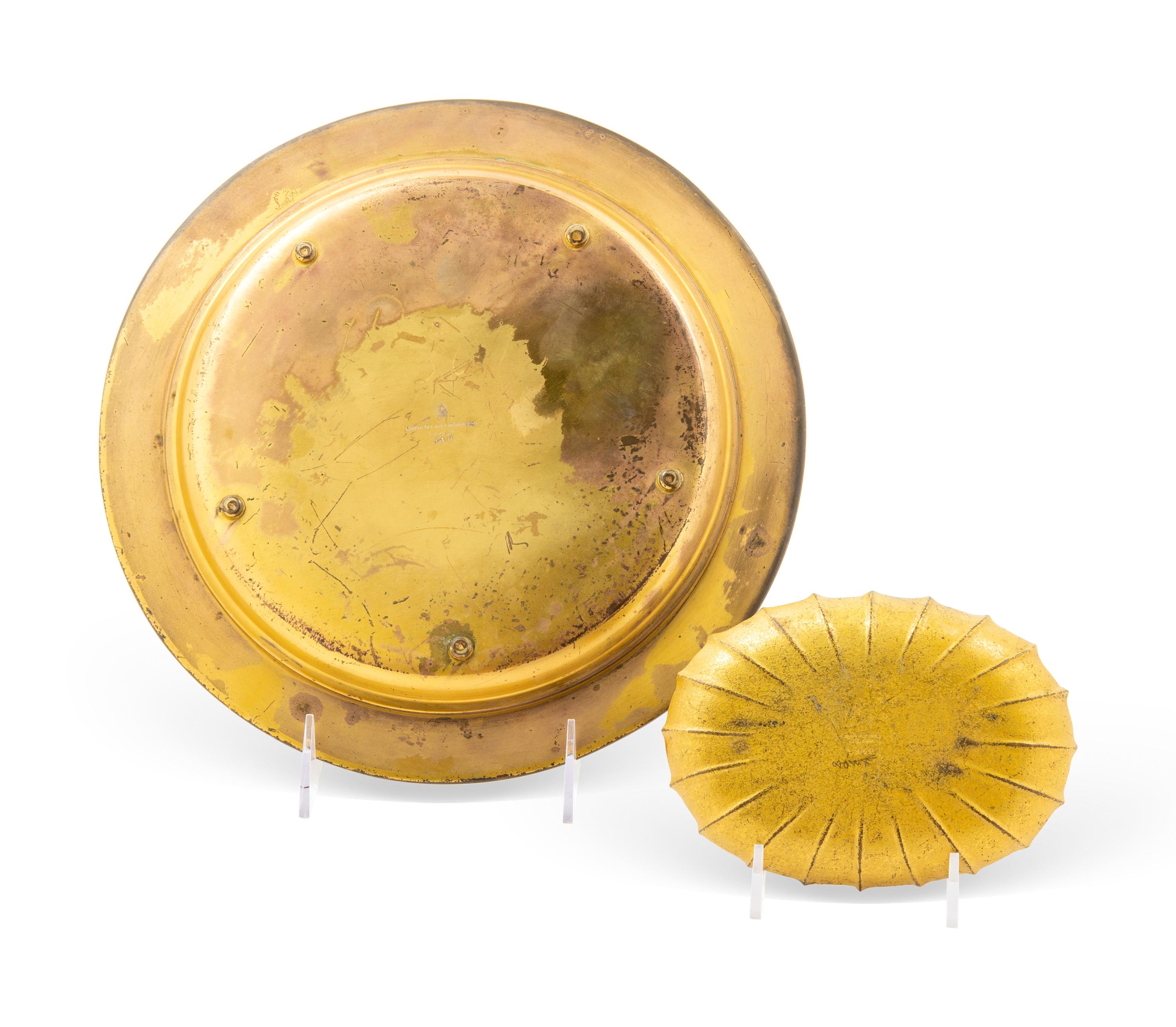 Plate and Oval Ribbed Dish