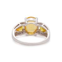 YELLOW SAPPHIRE AND DIAMOND RING