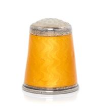 A Norwegian Silver and Guilloche Enamel Thimble, David Andersen, Oslo, Late 19th/Early 20th Century, the hardstone inset top above the