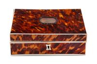An English Tortoise Shell Sewing Casket Height 2 1/2 x width 7 inches. — 19TH CENTURY