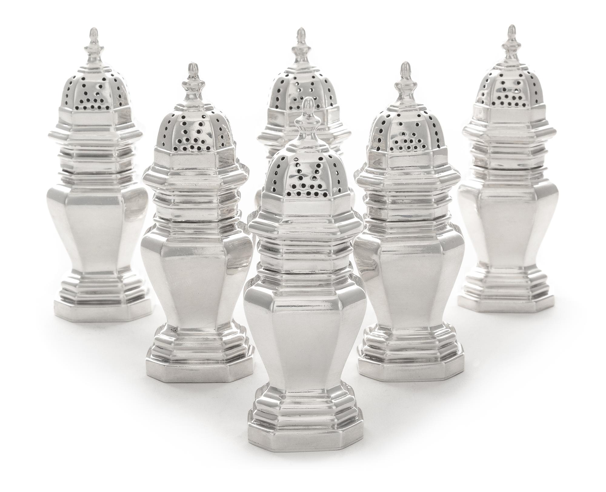 A Group of George VI Silver Articles, Walter Wilson, London, 1947, comprising six baluster-form casters, six salts and six spoons.
