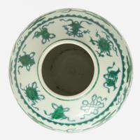 A Chinese green-enameled "Dragon" jar 龍紋加彩罐 Kangxi mark ???