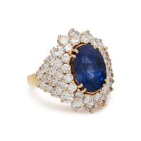 SAPPHIRE AND DIAMOND RING