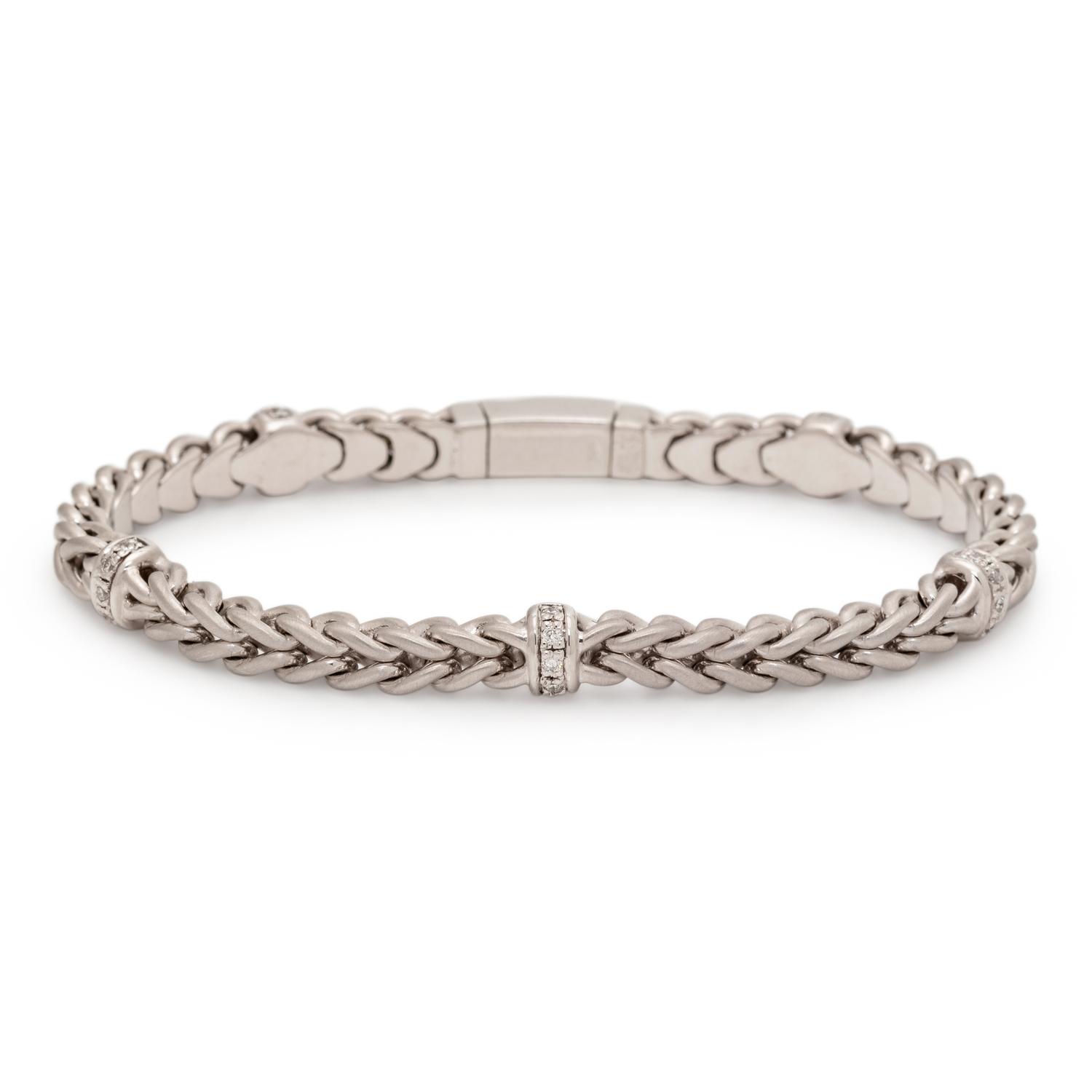 WHITE GOLD AND DIAMOND BRACELET