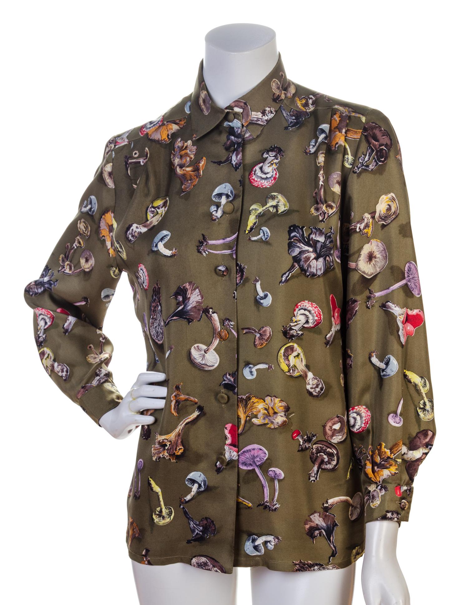 An Hermes Olive Silk Patterned Blouse, Size 40.