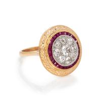 YELLOW GOLD, DIAMOND, AND SYNTHETIC RUBY RING