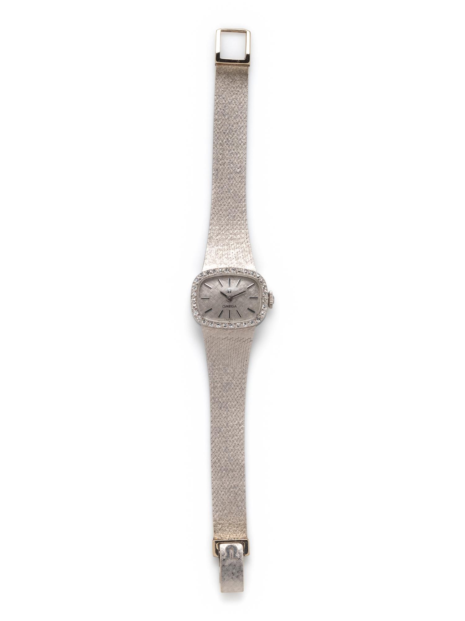 OMEGA, 14K WHITE GOLD AND DIAMOND WATCH