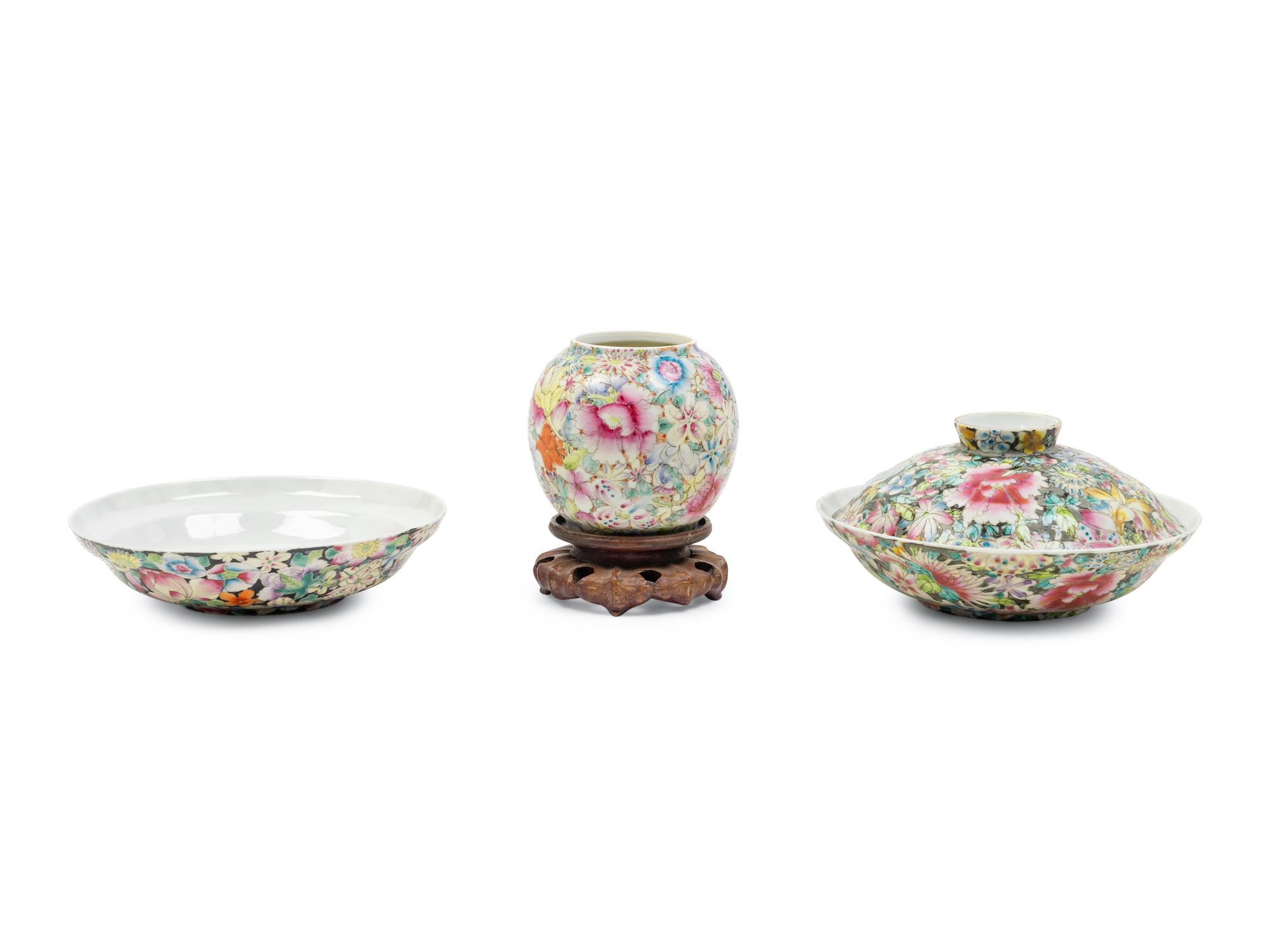 Three Chinese Famille Rose Porcelain 'Millefleur' Articles