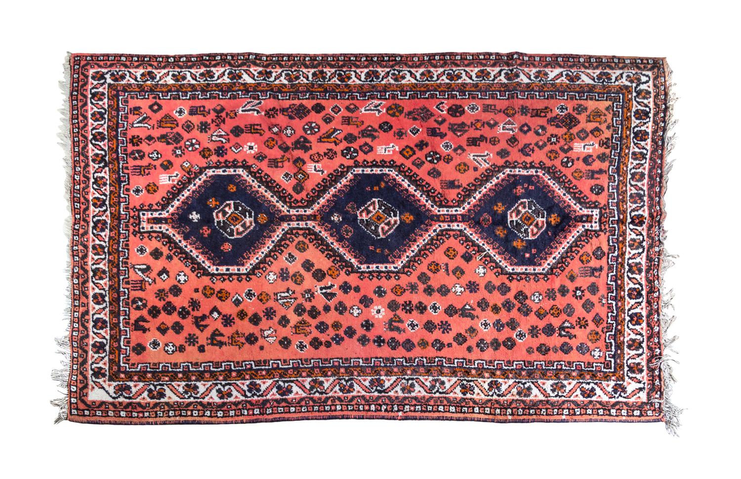 A Heriz Wool Rug 9 feet 6 inches x 6 feet 6 inches.