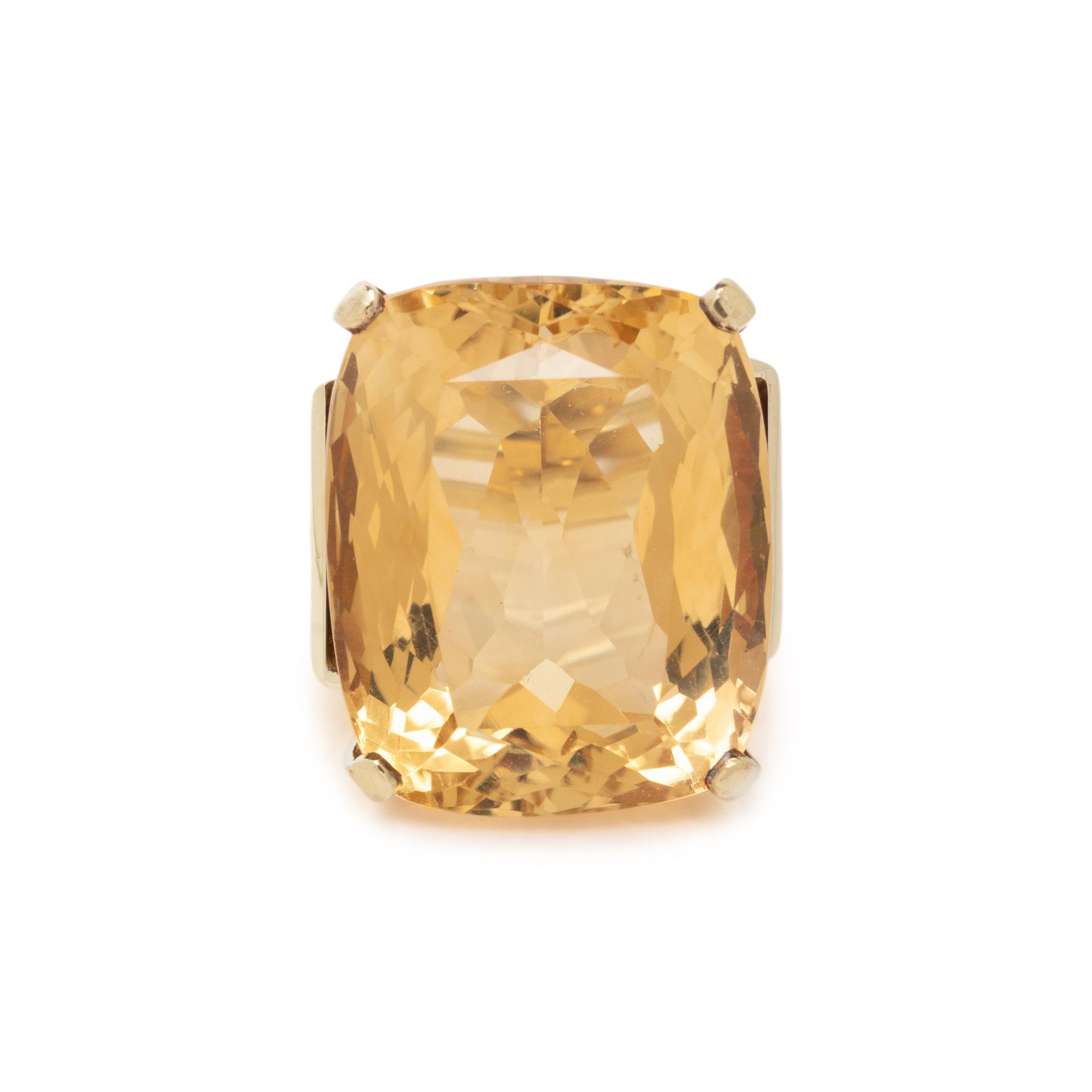 CITRINE AND YELLOW GOLD RING