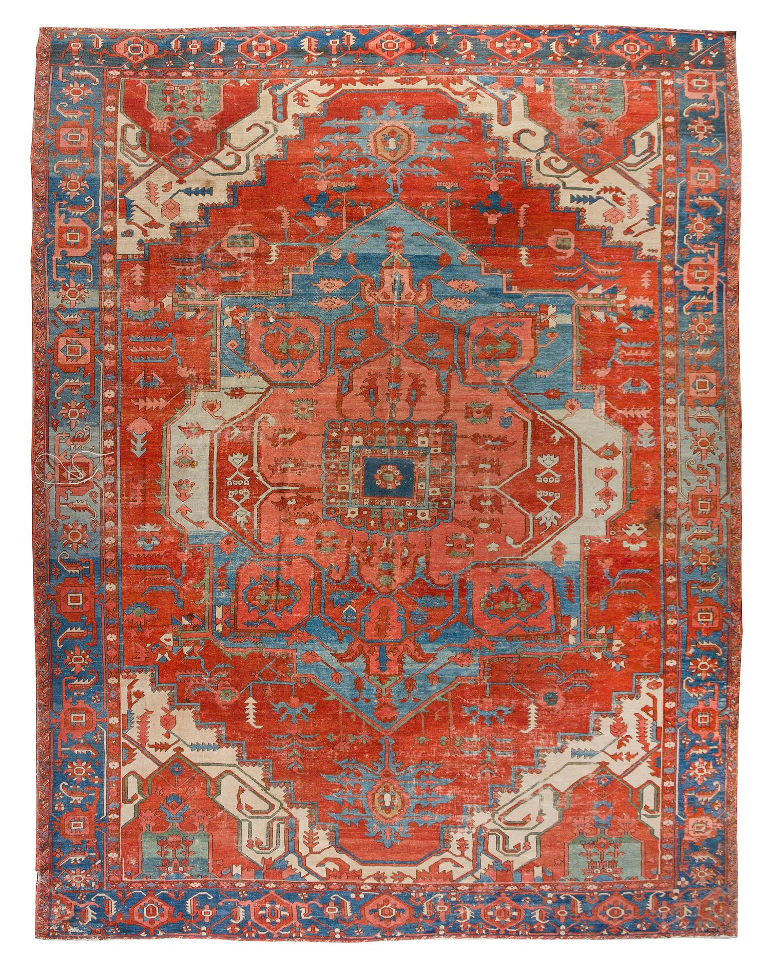 A Serapi Wool Rug 14 feet 11 inches x 10 feet 4 inches. — EARLY 20TH CENTURY