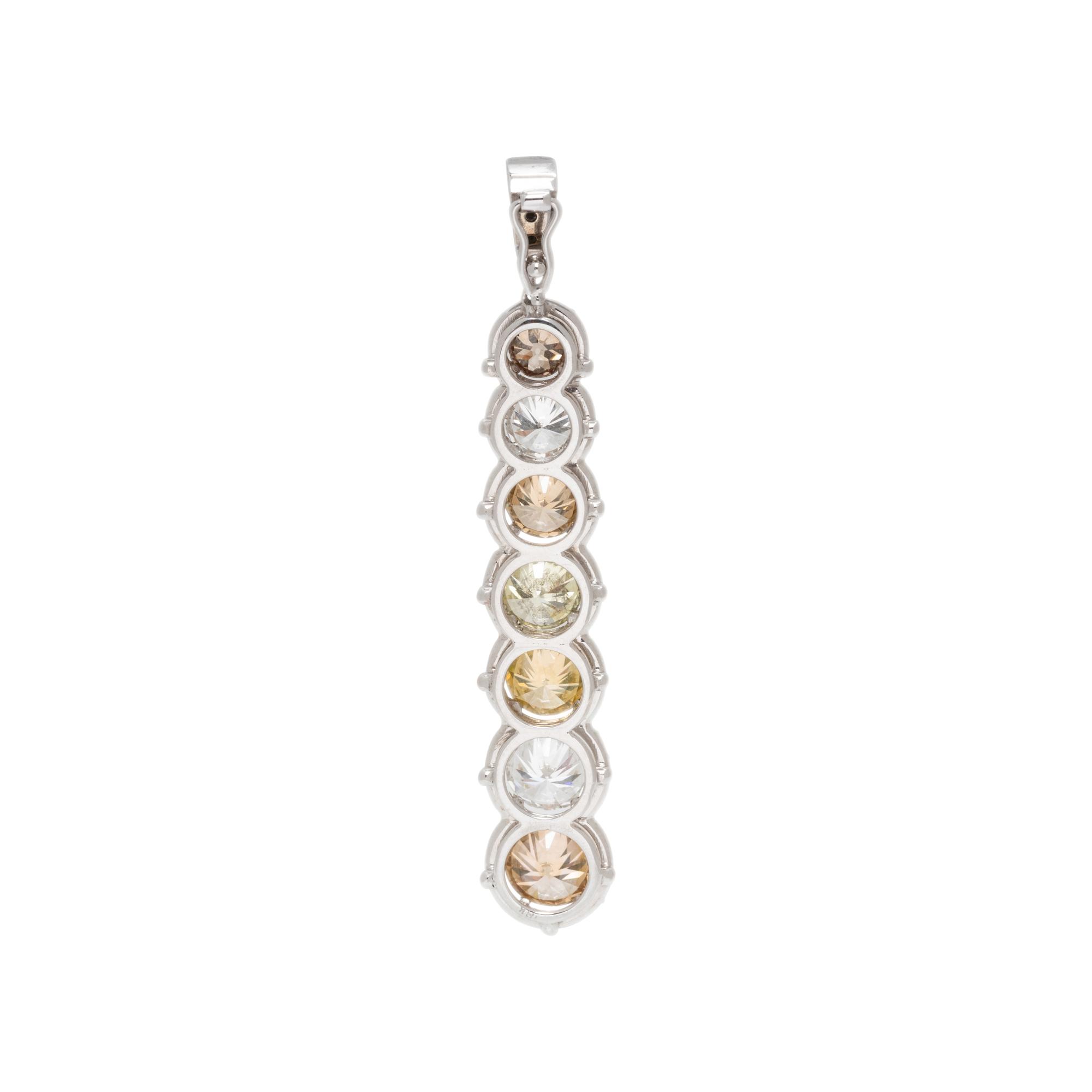 COLORED DIAMOND AND DIAMOND PENDANT