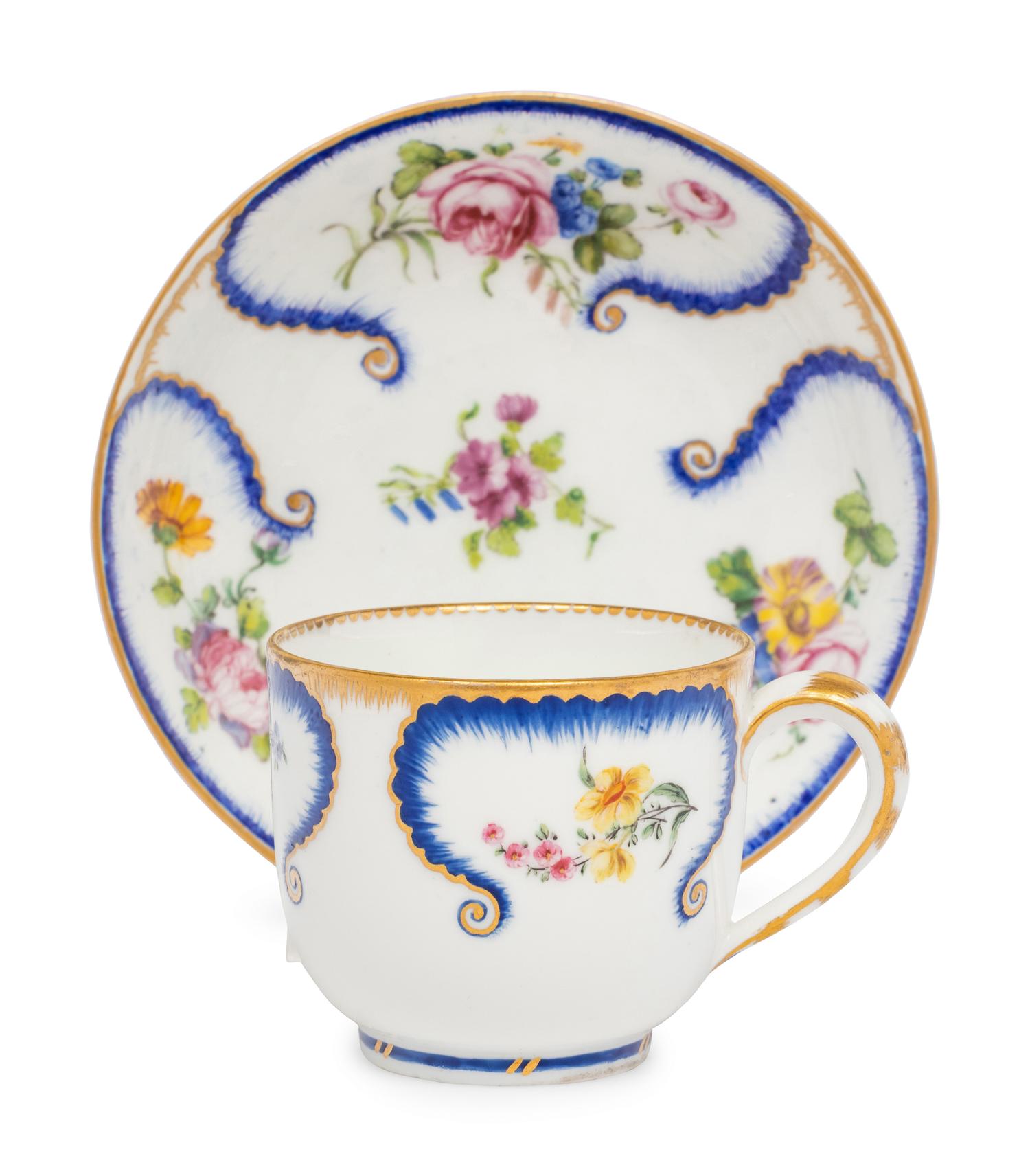 An Assembled Sèvres Feuille-de-Choux Porcelain Part Service Painted with Trophies