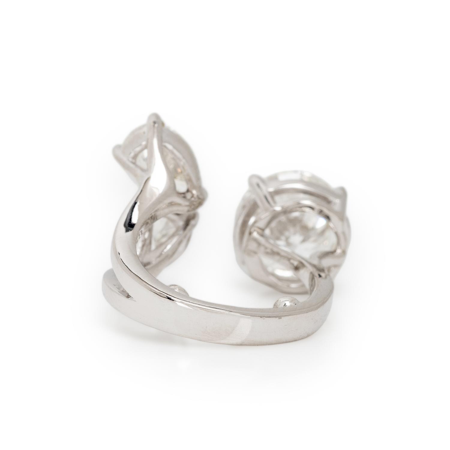 CHRISTOPHER KAUFMANN, DIAMOND AND PLATINUM RING