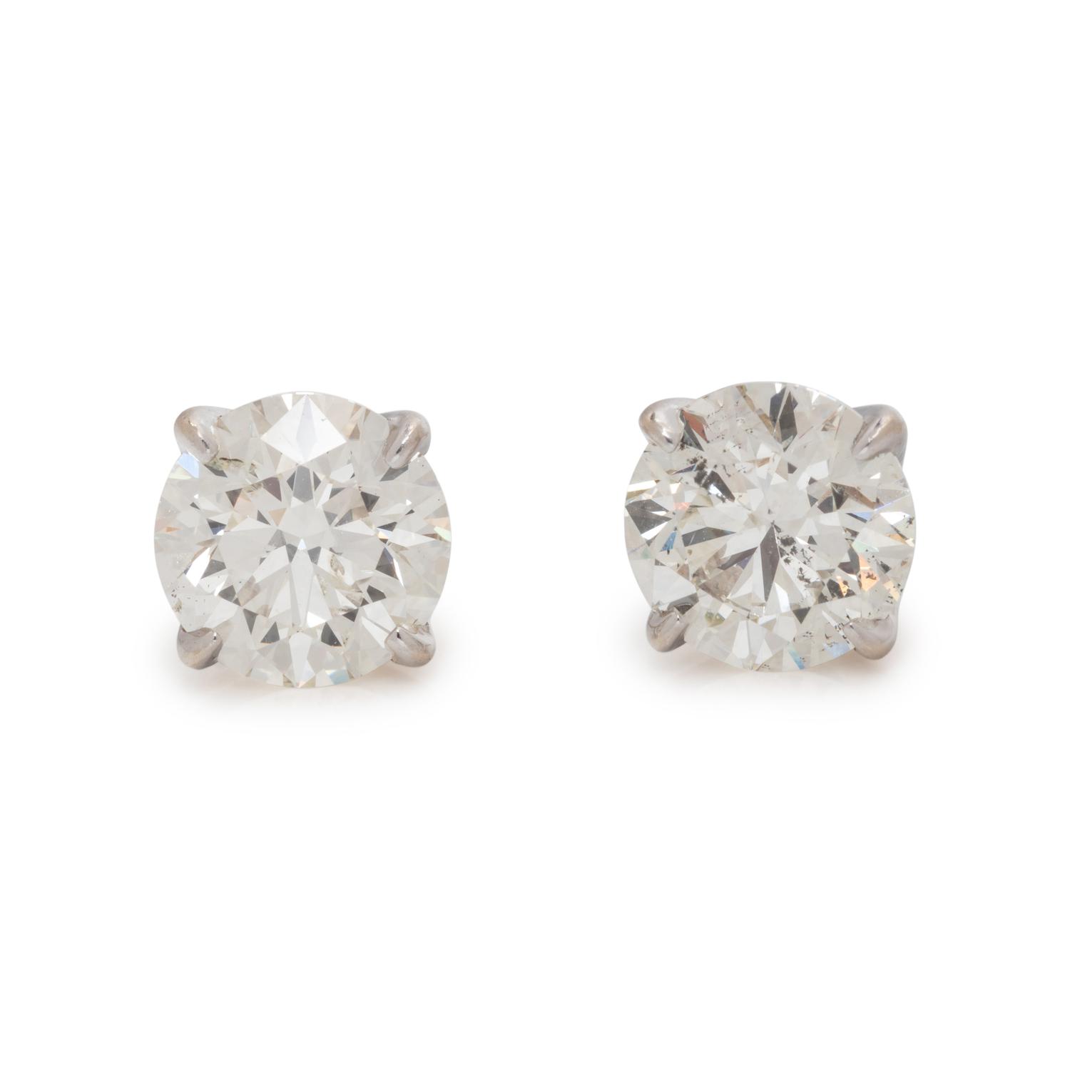 DIAMOND STUD EARRINGS