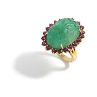CARVED EMERALD AND RUBY RING