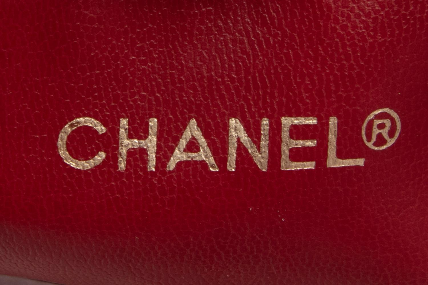 Chanel Shoulder Bag in Quilted Red Lambskin