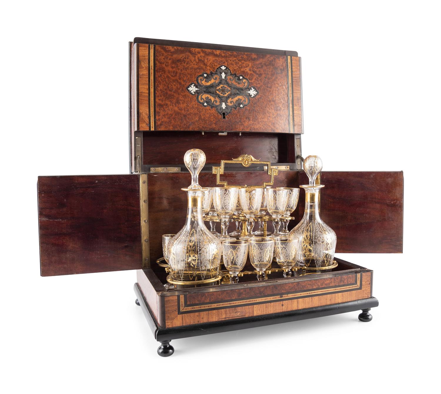 A Burlwood Inlaid Tantalus