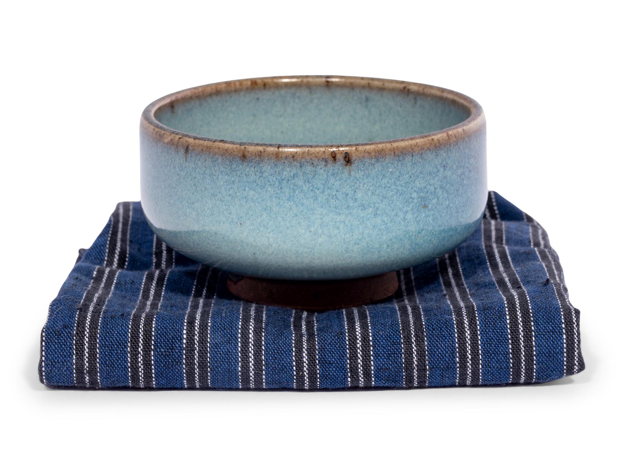 A Chinese Junyao Stoneware Bubble Bowl