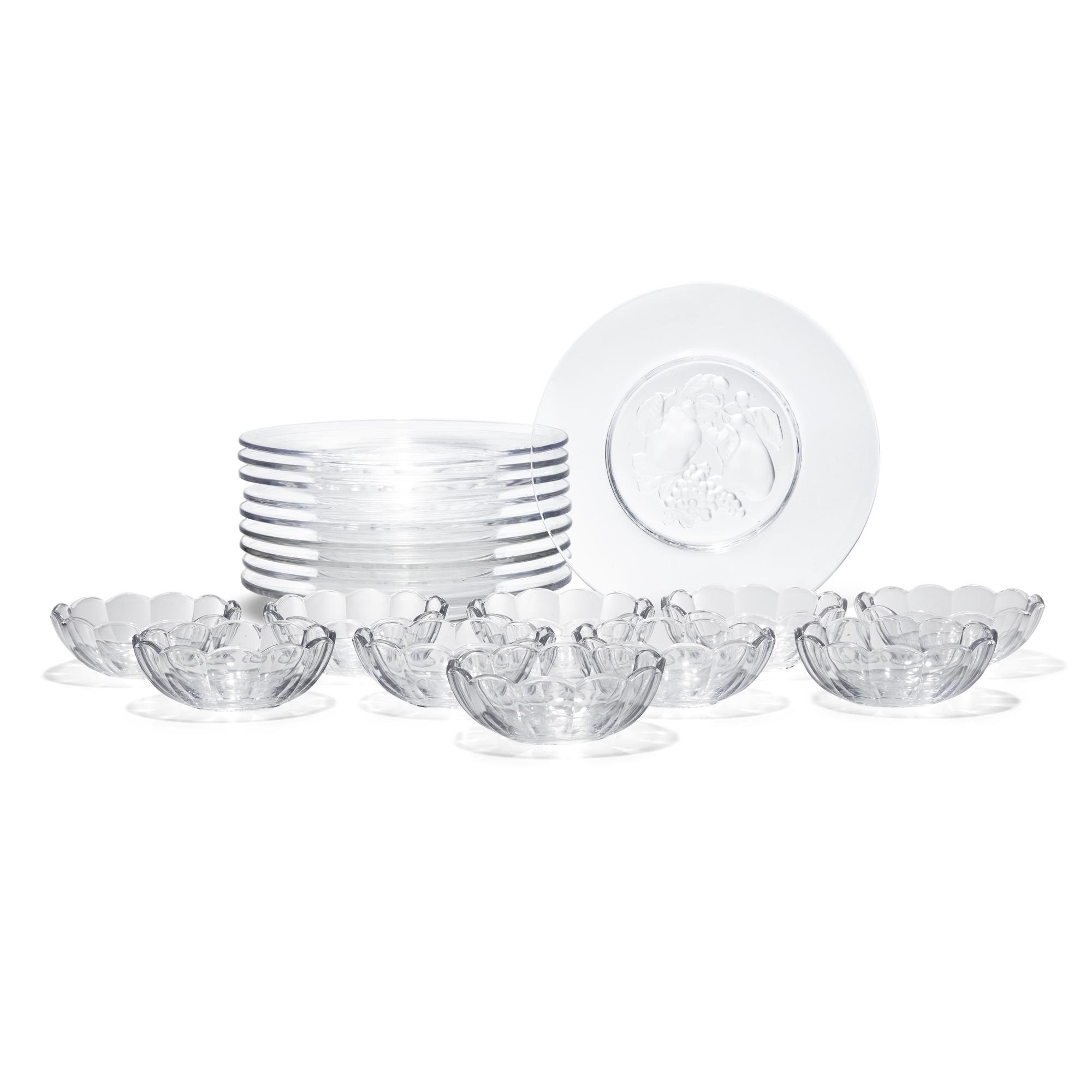 A Val Saint Lambert Cut and Etched Glass Dessert Service