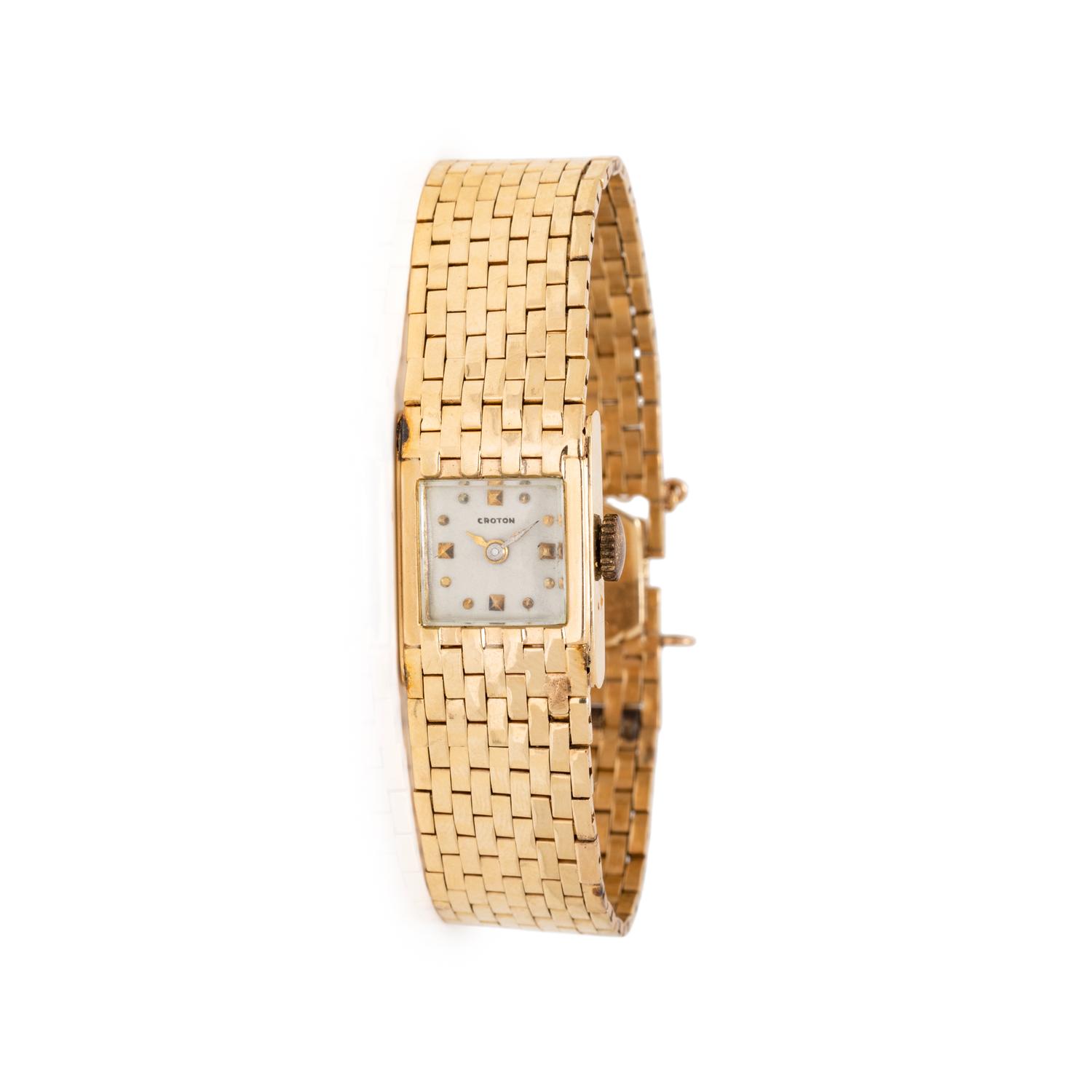CORUM, YELLOW GOLD WATCH