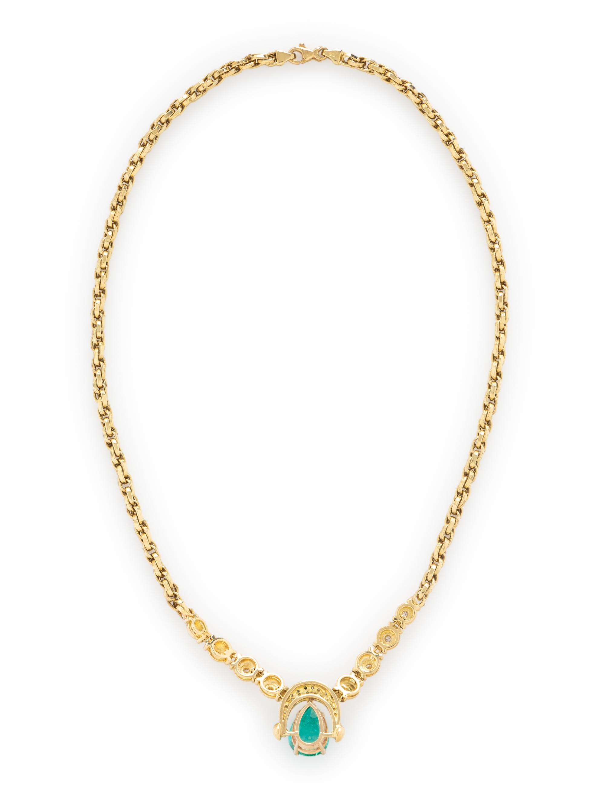 EMERALD, DIAMOND, AND YELLOW GOLD NECKLACE