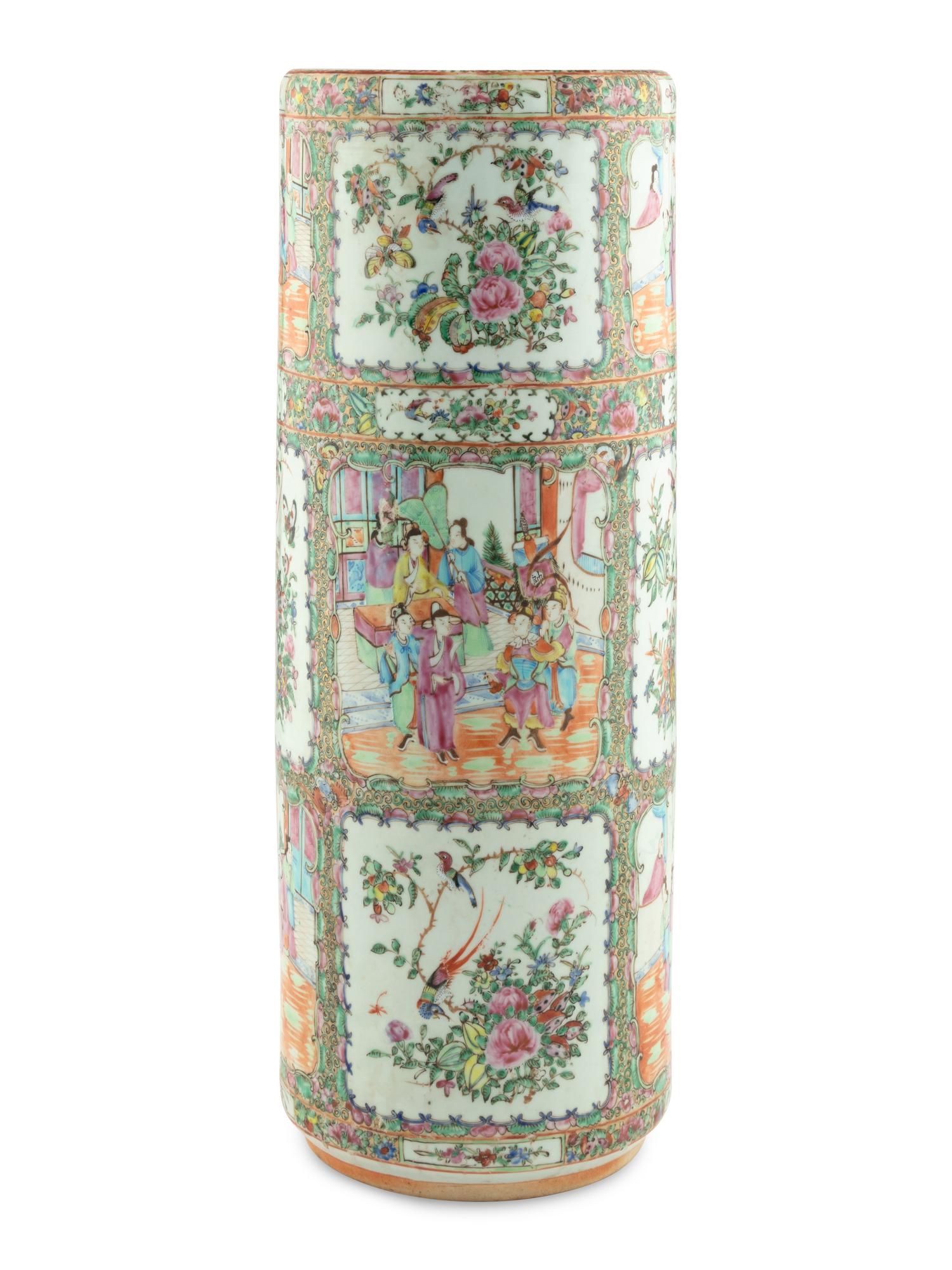 A Chinese Export Rose Medallion Porcelain Umbrella Stand
