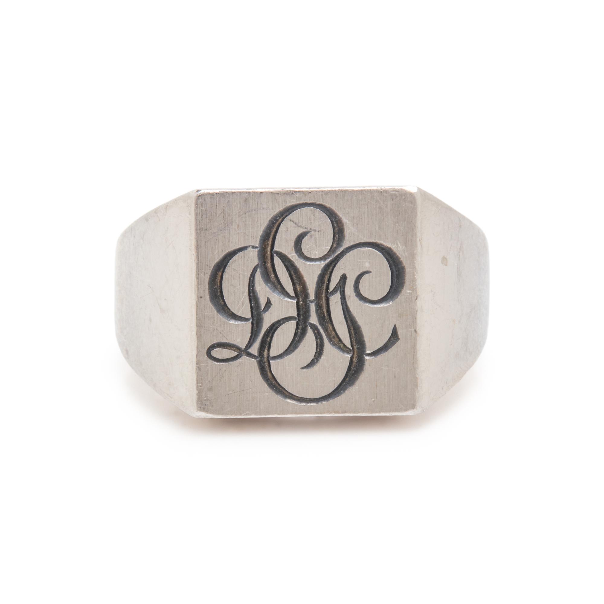 CARTIER, PLATINUM SIGNET RING