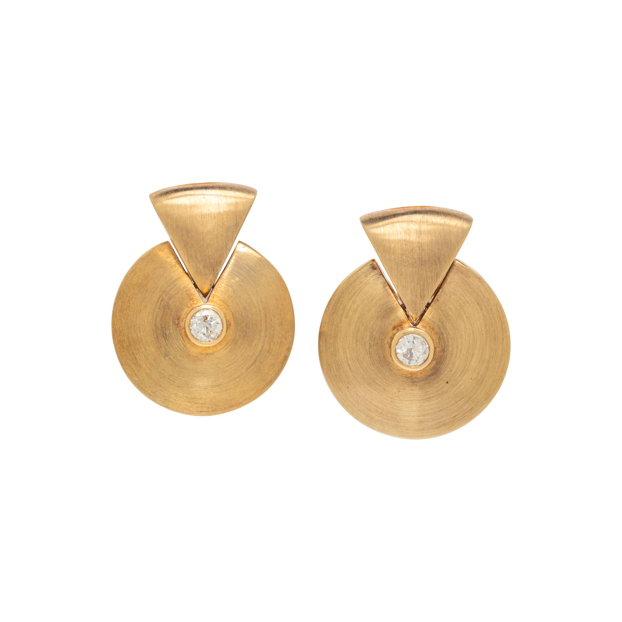 YELLOW GOLD AND DIAMOND EARRINGS