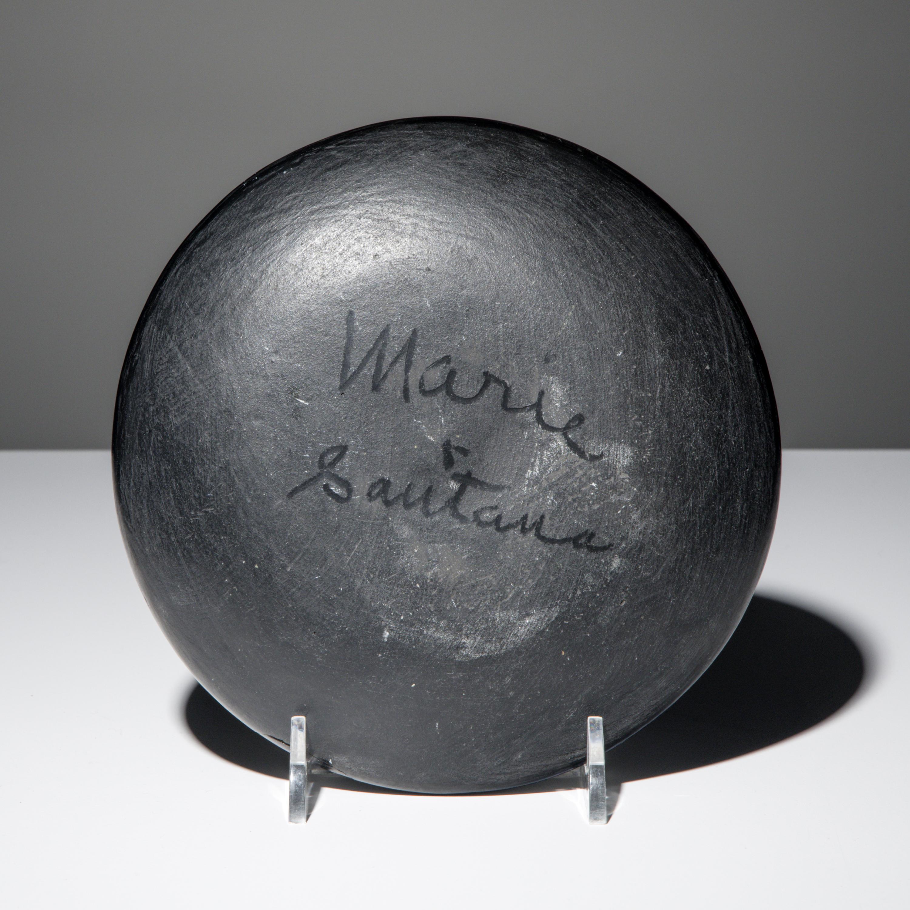 Maria and Santana Martinez (San Ildefonso, 1887-1980 / 1909-2002) — Blackware Plate, Painted by Popovi Da