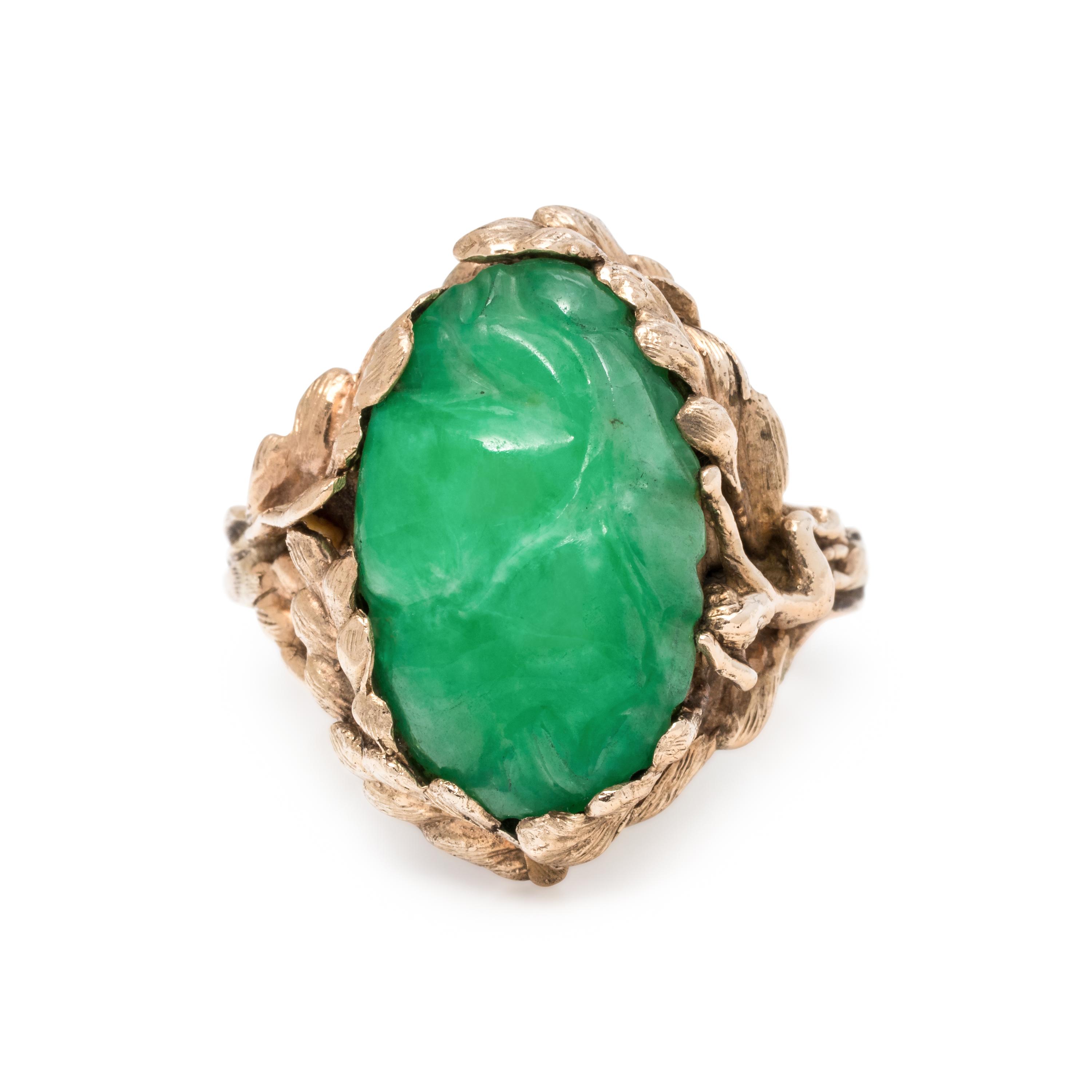 YELLOW GOLD AND JADE RING