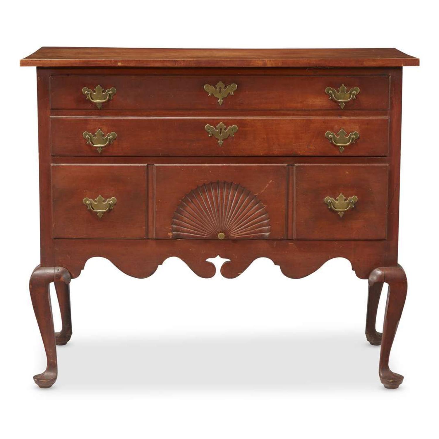 Queen Anne maple fan-carved server Attributed to the Dunlap School, New Hampshire, circa 1780