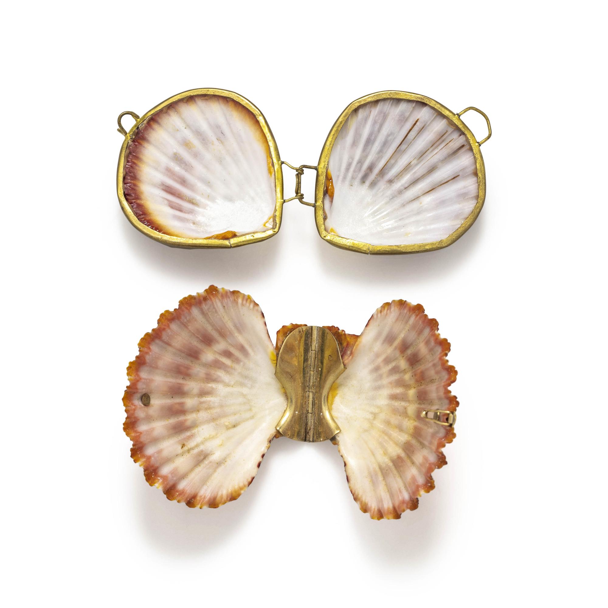 PAIR OF SHELL CASES
